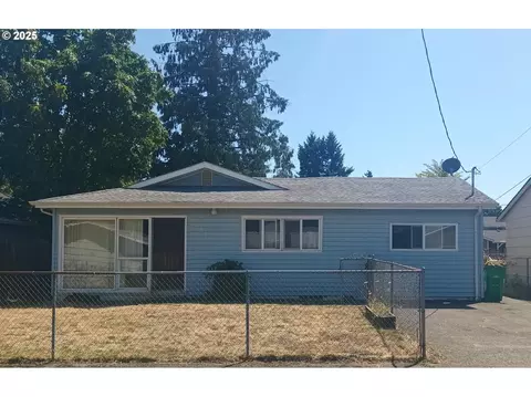 9826 SE Ramona St, Portland, OR 97266