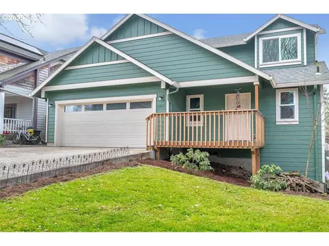11923 SE 21st Ave, Milwaukie, OR 97222
