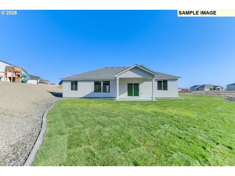 Exterior - 157 SW Eagle Dr, Boardman, OR 97818 photo 1 of 2