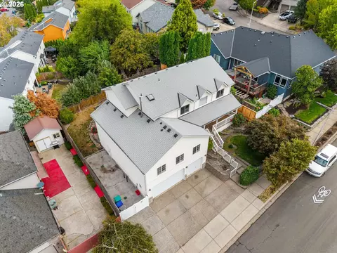 View/Area - 2575 NW 4th St, Gresham, OR 97030 photo 2 of 2