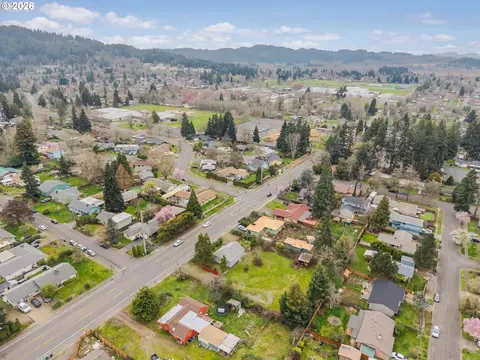3315 W 18th Ave, Eugene, OR 97402 photo 3