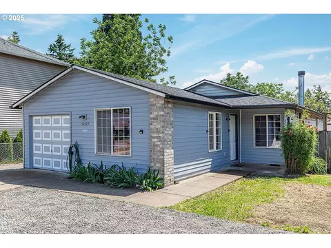 10522 SE Liebe St, Portland, OR 97266
