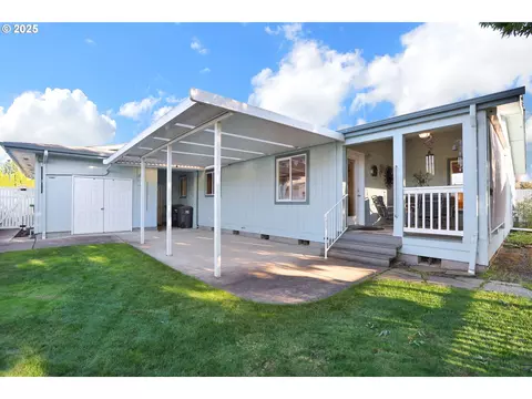 2488 Northampton, Eugene, OR 97404 photo 31