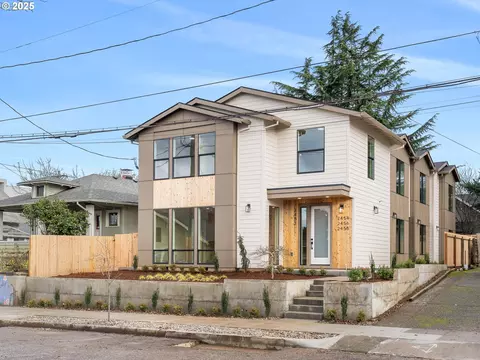 2452 SE 47th Ave, Portland, OR 97206