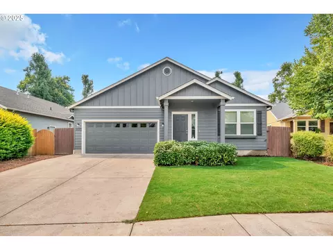 1175 Riverfront Way, Cottage Grove, OR 97424