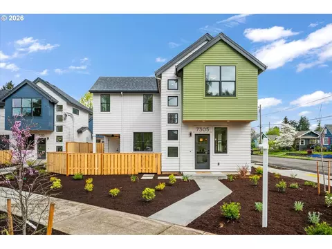7305 N Willamette Blvd, Portland, OR 97203