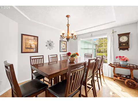 Dining - 4057 NE 5th Dr, Gresham, OR 97030 photo 2 of 2