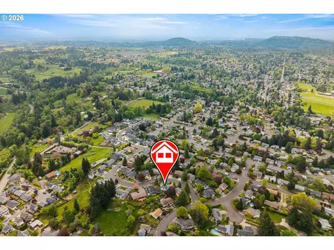 View/Area - 4057 NE 5th Dr, Gresham, OR 97030 photo 3 of 9
