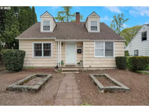 418 NW 30th St, Corvallis, OR 97330