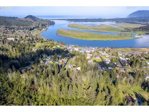 rector st, Wheeler, OR 97147 photo 9