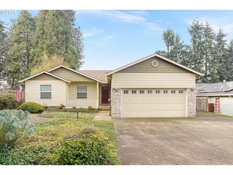 223 Penni Ln, Silverton, OR 97381