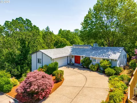 800 NW Michelbook Ln, Mcminnville, OR 97128