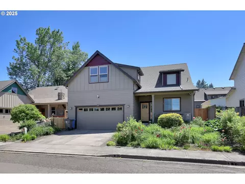 1172 W 27th Pl, Eugene, OR 97405