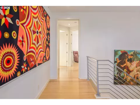 Entry Way - 2490 Panorama Dr, Eugene, OR 97405 photo 2 of 2