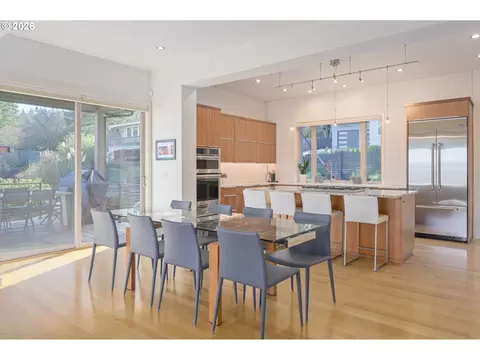 Dining - 2490 Panorama Dr, Eugene, OR 97405 photo 1 of 3
