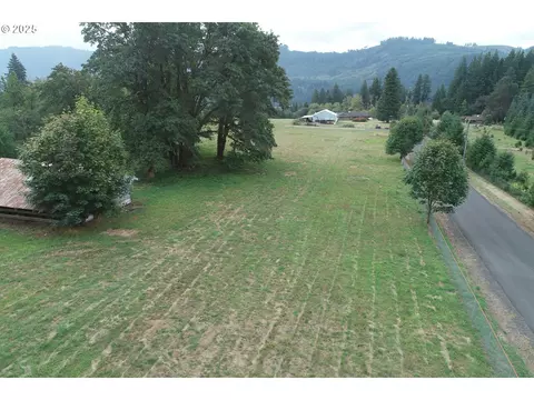 230 Wilkinson Rd #2, Ariel, WA 98603