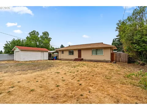 Exterior - 3003 River Rd, Eugene, OR 97404 photo 8 of 8