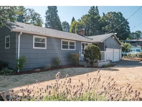 4302 Kampstra St, Salem, OR 97302