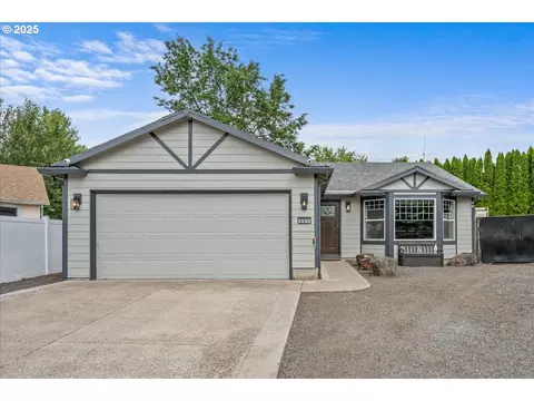 802 NW 17th Cir, Battle Ground, WA 98604