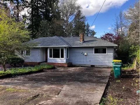 15615 SW Division St, Beaverton, OR 97007