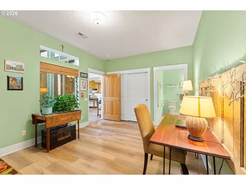 1444 SE Larch Way, Gresham, OR 97080 photo 11