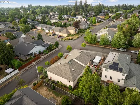 1444 SE Larch Way, Gresham, OR 97080 photo 31