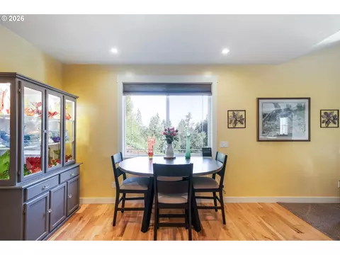 Dining - 2742 Blue Spruce Dr, Eugene, OR 97405 photo 1 of 1