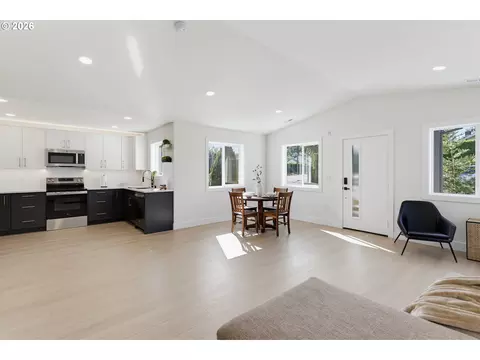 Other - 2116 E 39th St, Vancouver, WA 98663 photo 3 of 7