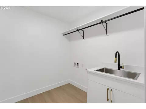 Other - 2116 E 39th St, Vancouver, WA 98663 photo 6 of 7
