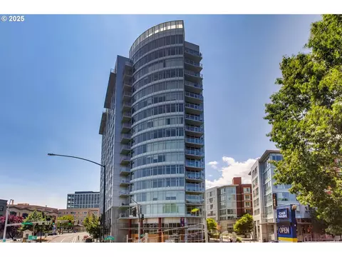 1926 W Burnside St #806, Portland, OR 97209