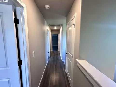 Entry Way - 243 Lacasa St, Eugene, OR 97402 photo 7 of 7