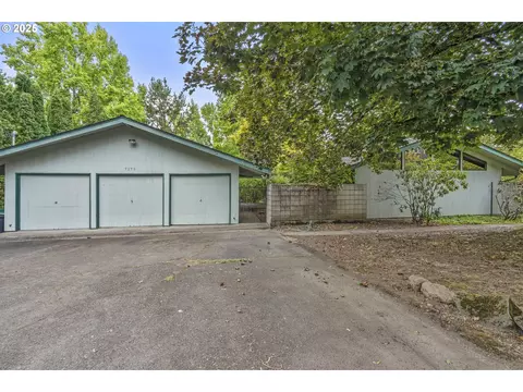 7175 SW 68th Ave, Portland, OR 97223