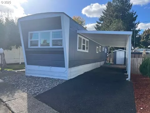 16901 SE Division St #68, Portland, OR 97236