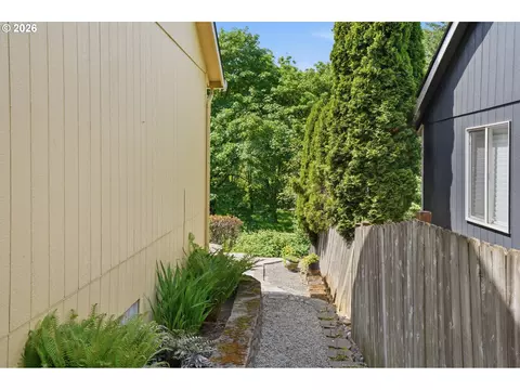 Exterior - 3003 NW Julia St, Camas, WA 98607 photo 8 of 8