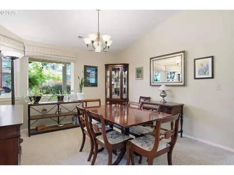 Dining - 3003 NW Julia St, Camas, WA 98607 photo 3 of 3