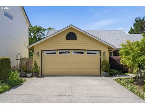 Exterior - 3003 NW Julia St, Camas, WA 98607 photo 5 of 8