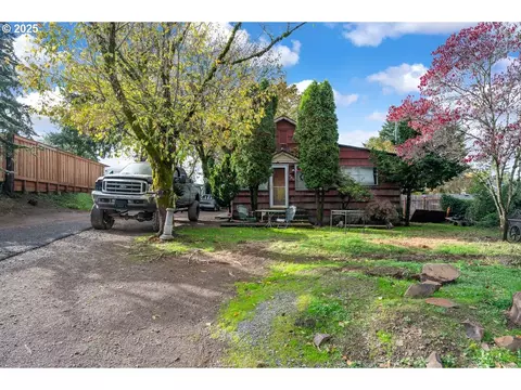 12815 SE 31st Ave, Milwaukie, OR 97222