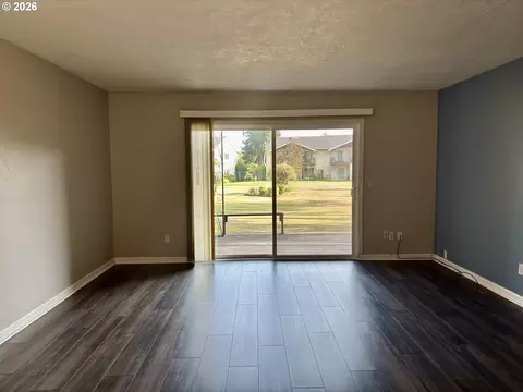Living - 2058 NE Hogan Dr, Gresham, OR 97030 photo 1 of 3