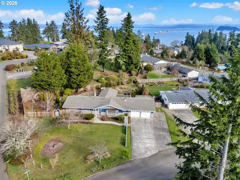 30 W Kensington Ave, Astoria, OR 97103