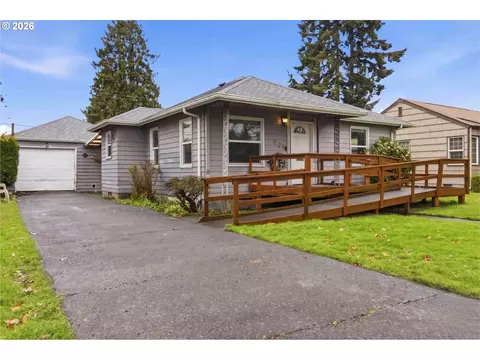 463 26th Ave, Longview, WA 98632