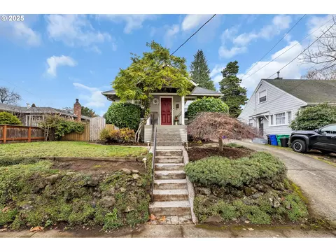 5228 SE 44th Ave, Portland, OR 97206