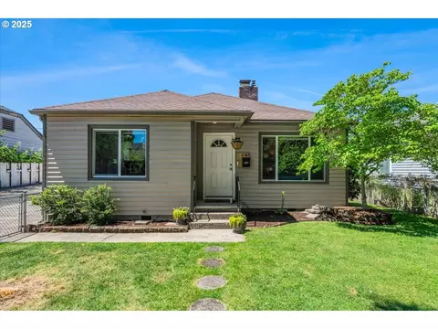 2185 Laurel Ave, Salem, OR 97301