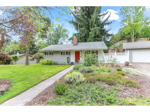 2941 NE 88th Pl, Portland, OR 97220