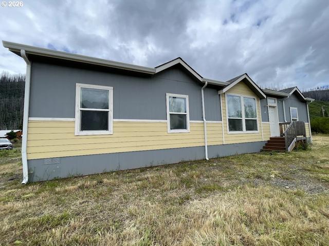 91163 Yeager Rd, Blue River, OR 97413
