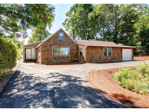5030 SE Thiessen Rd, Milwaukie, OR 97267