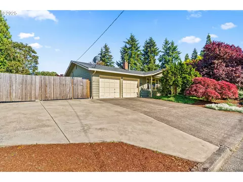 3131 Alyndale Dr, Eugene, OR 97404
