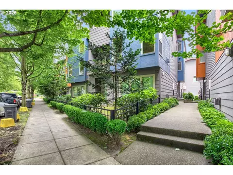8542 N Central St, Portland, OR 97203
