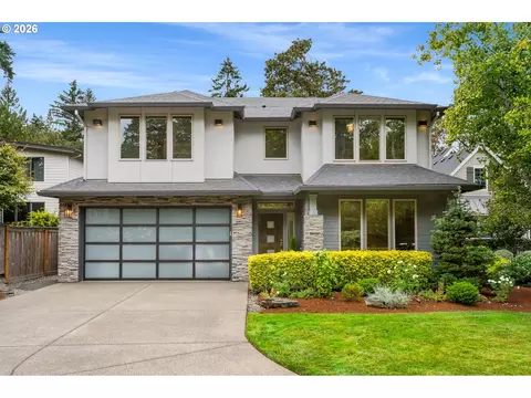 15985 Bonaire Ave, Lake Oswego, OR 97035