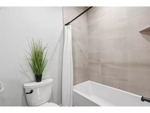 Other - 2153 Majestic Pl, Eugene, OR 97403 photo 10 of 27