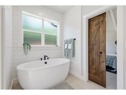 Other - 2153 Majestic Pl, Eugene, OR 97403 photo 4 of 27